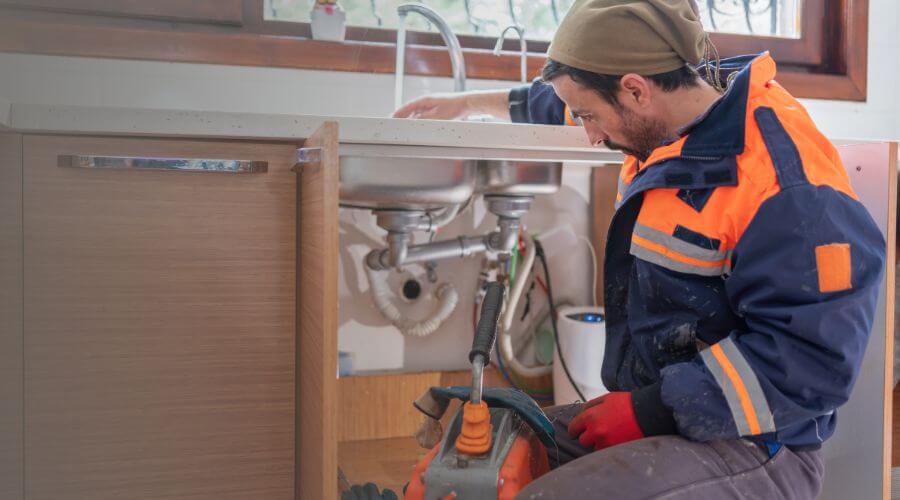 Local annual plumbing maintenance in Chicago Heights, IL